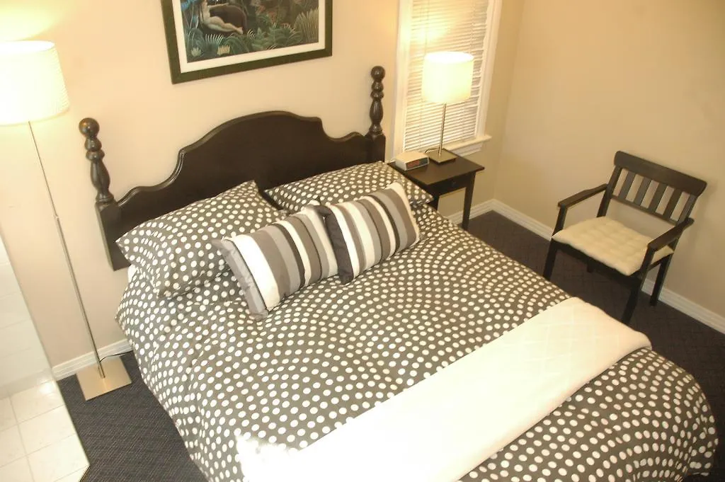 Cambie Lodge Vancouver 3*,