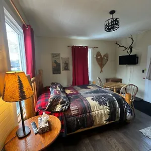 Holiday Lodge Cabins 3* Banff
